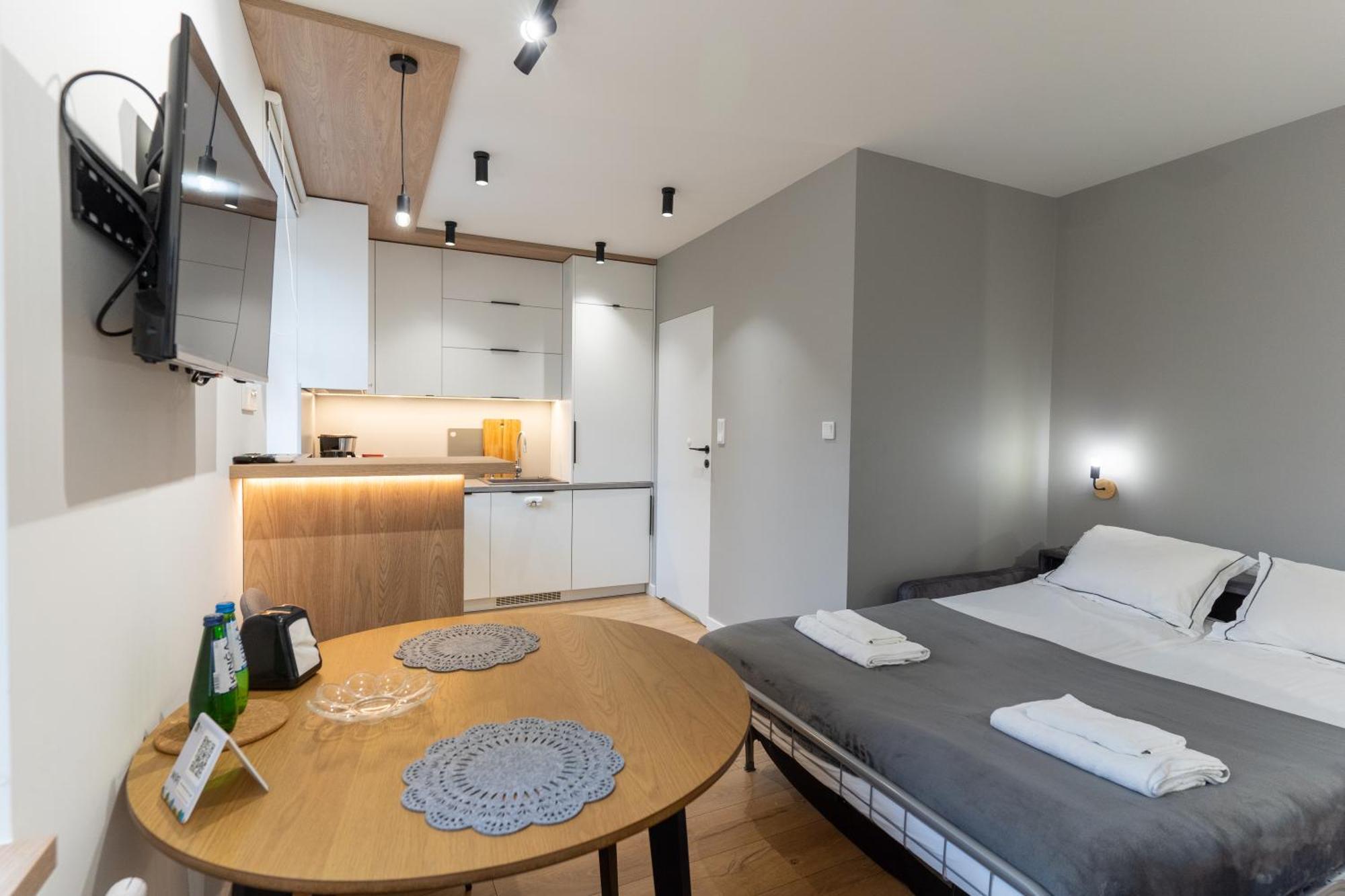 Mn Apartments Home - Wieliczka Town Экстерьер фото